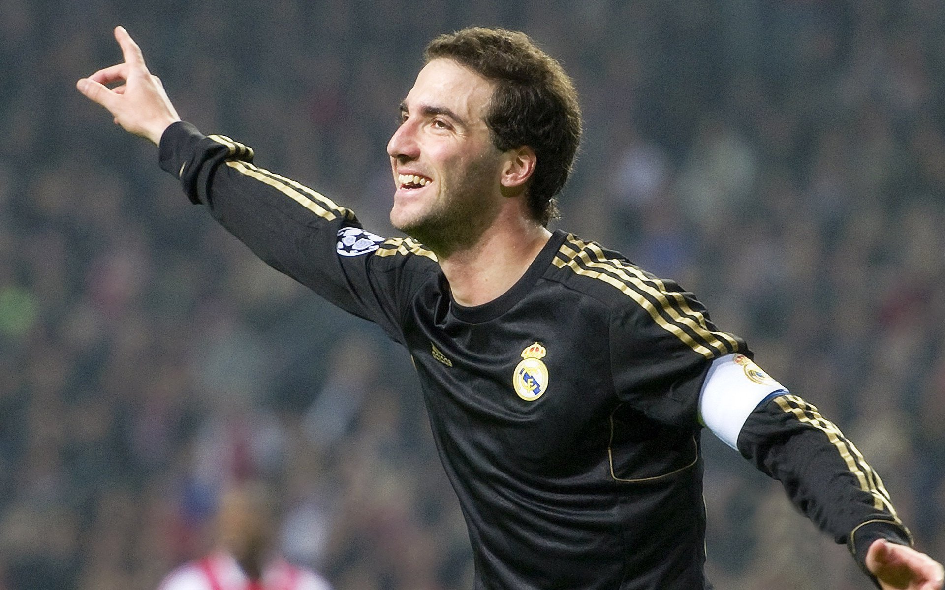 九游下载官方正版-帕金斯挑战强敌不落下风，帕金斯厉害吗